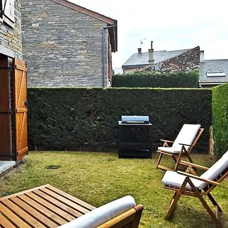 بيت للعطل Con Jardin Y Wifi En *