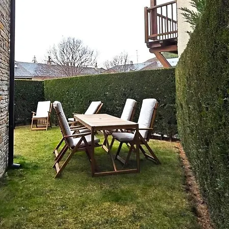 Con Jardin Y Wifi En Ferienhaus *
