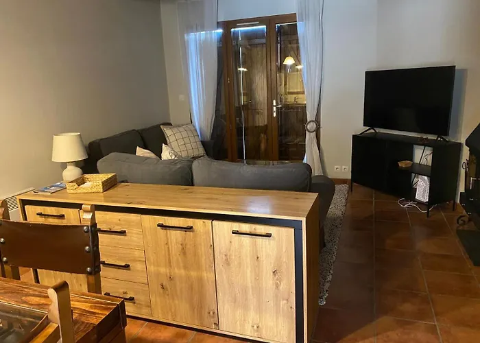 Nyaraló Con Jardin Y Wifi En Estavar